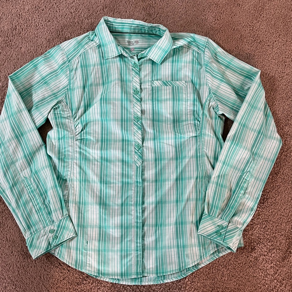 Mountain Hardware button down shirt